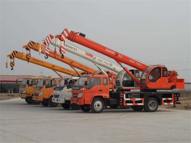 保亭县设备出现故障导致停工，怎么处理？是否有备用设备替换？